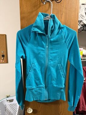 Lululemon Women’s Teal Full-Zip Jacket - Casual Activewear